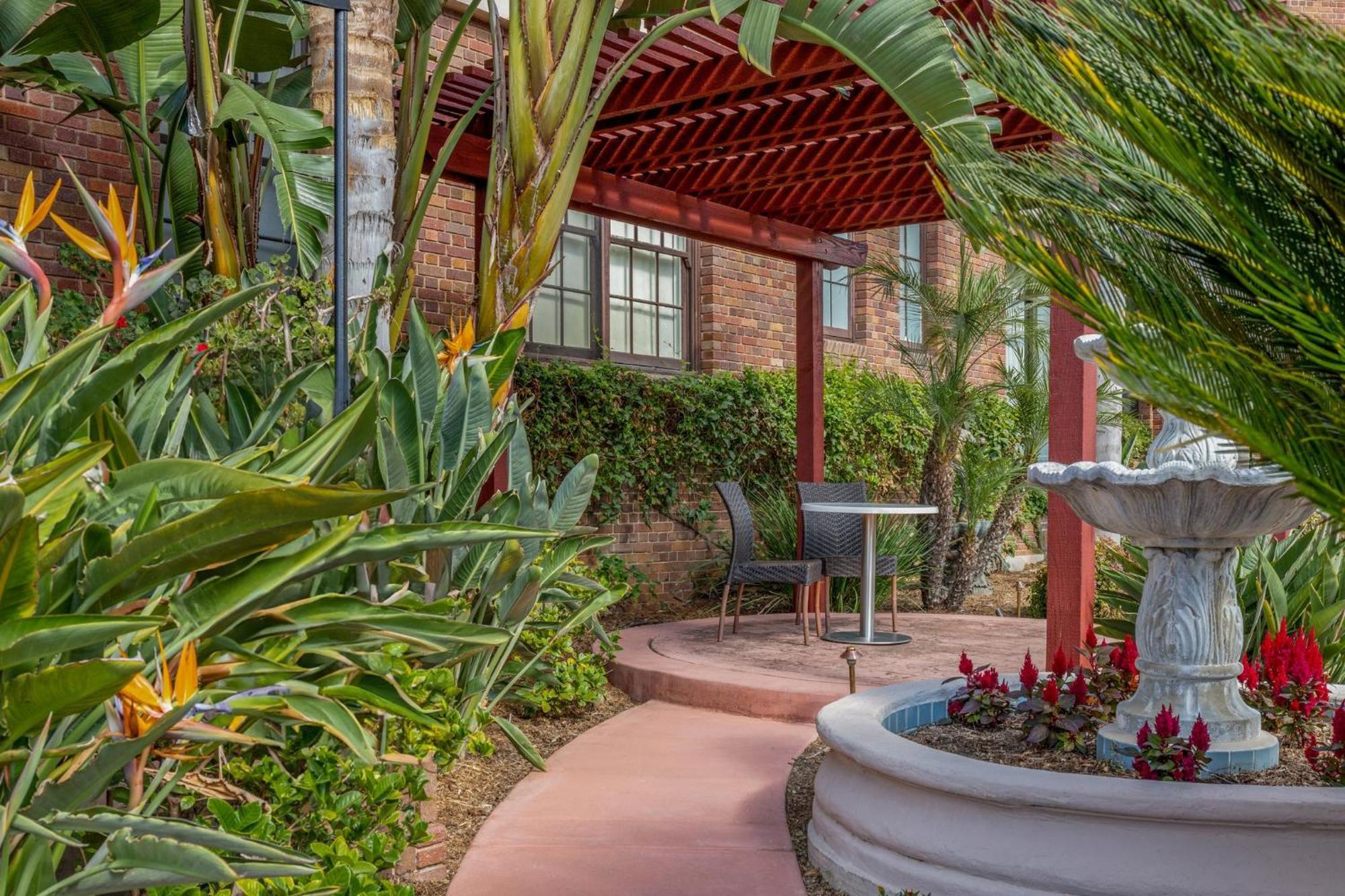 Inn At The Park San Diego Bagian luar foto